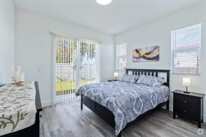 3 bedroom 1st bedroom