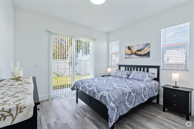 3 bedroom 1st bedroom